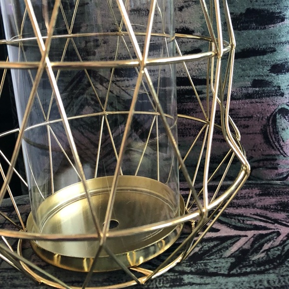 wire gold tone candle holder with handle - Picture 8 of 11